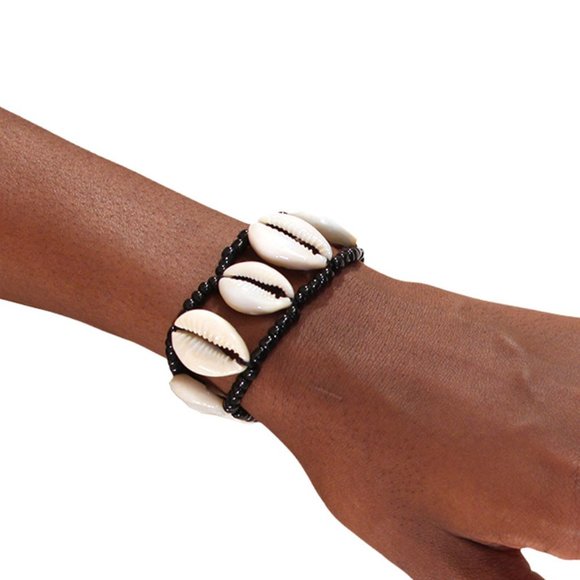 New Women's Black Cowrie Shell Bracelet - Picture 2 of 2